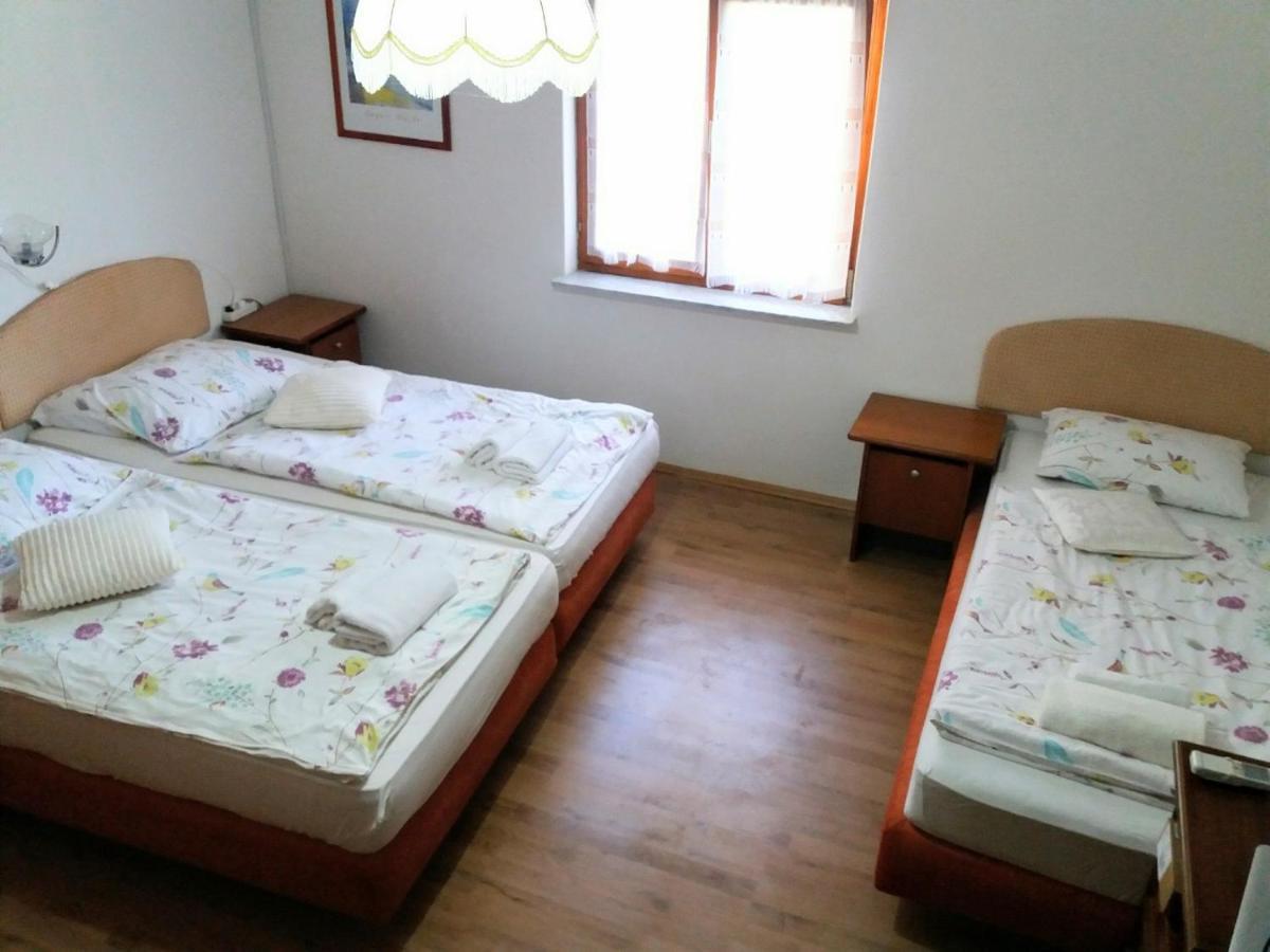 Apartmaji, Sobe - Obzidje Hotel Пиран Екстериор снимка
